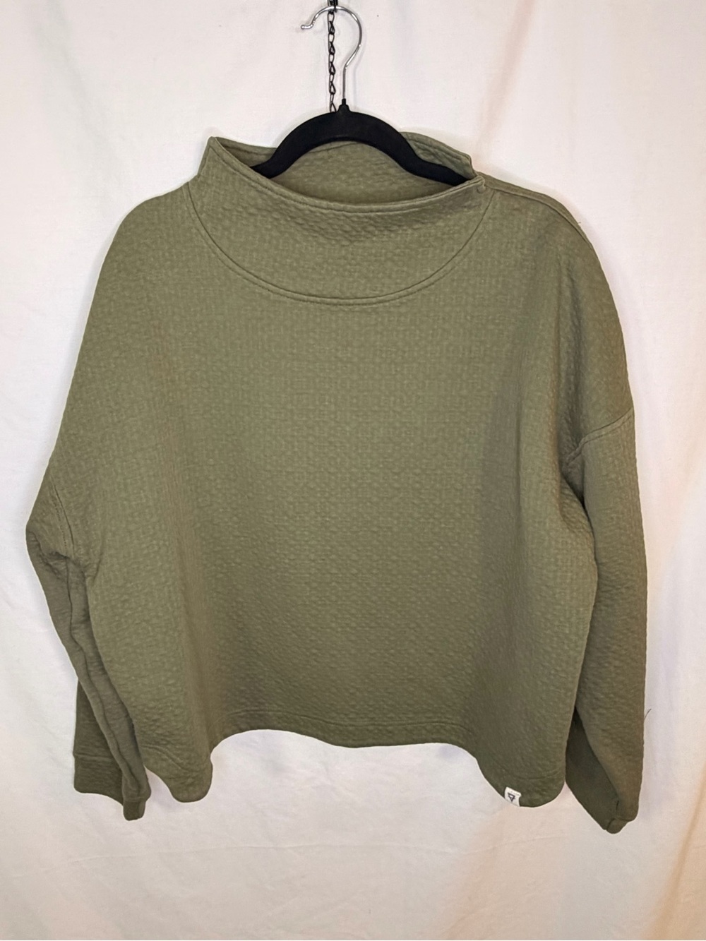 LIV OutdoorWomen’s Kaya Quilted Mock Neck Sweatshirt